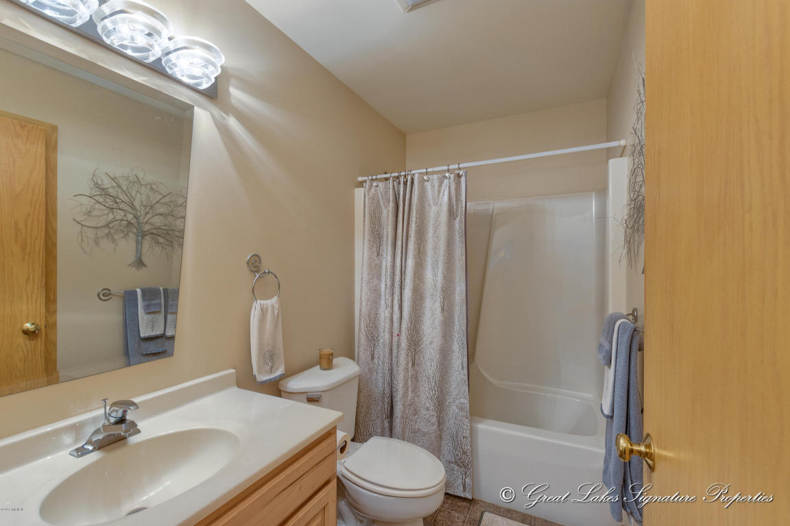2492 88th, Newaygo, MI 49337 photo 18