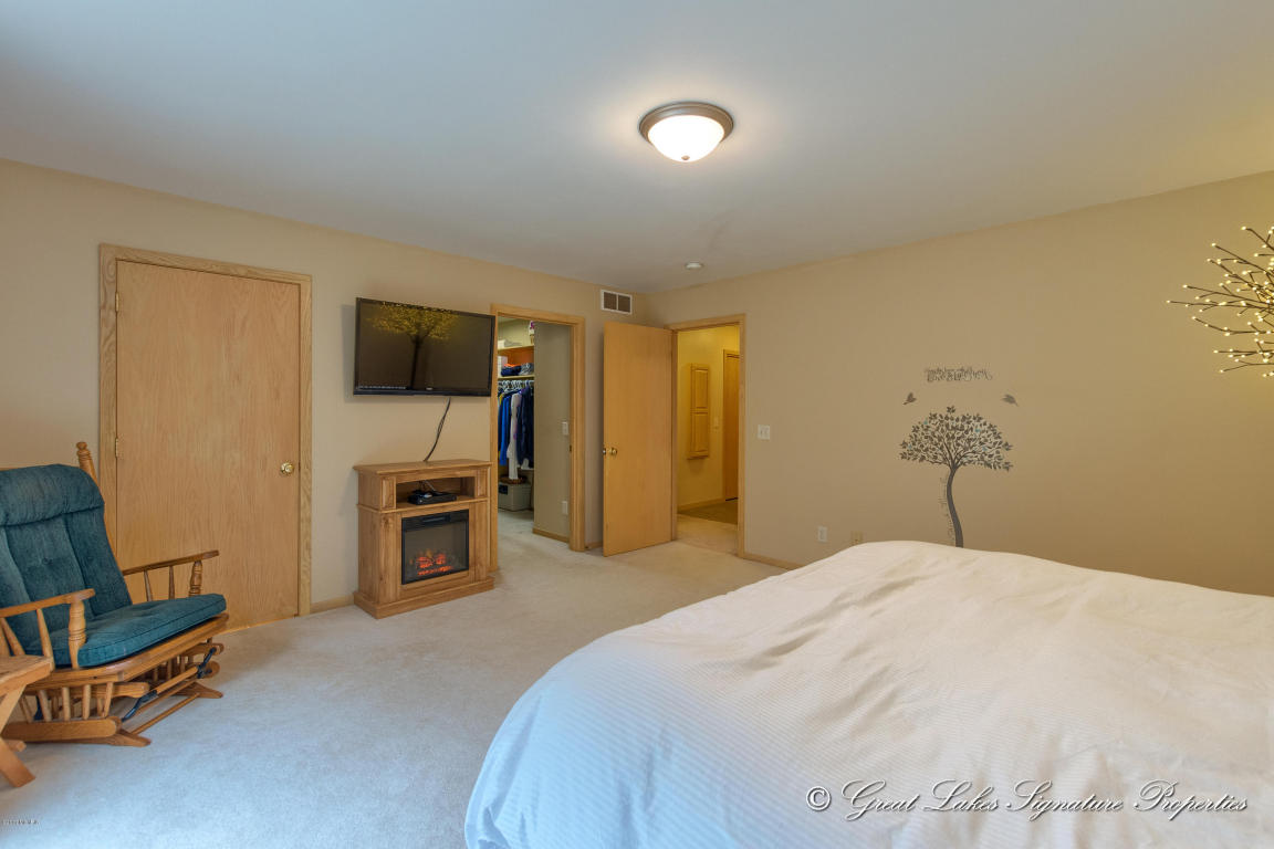 2492 88th, Newaygo, MI 49337 photo 15