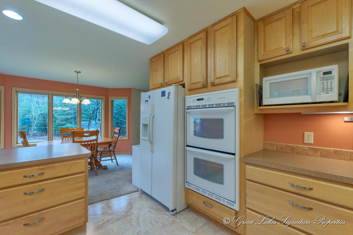 2492 88th, Newaygo, MI 49337 photo 10