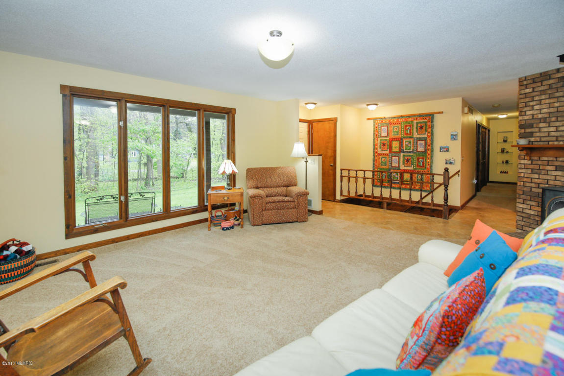 24148 63rd Ave, Mattawan, MI 49071 photo 5