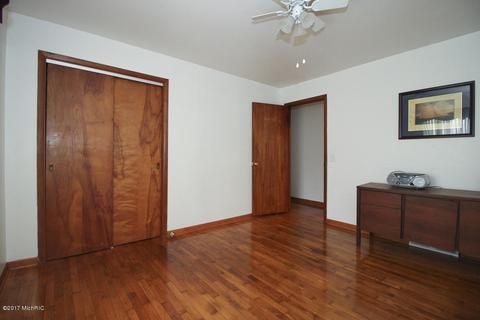 134 Highfield, Marshall, MI 49068 photo 20