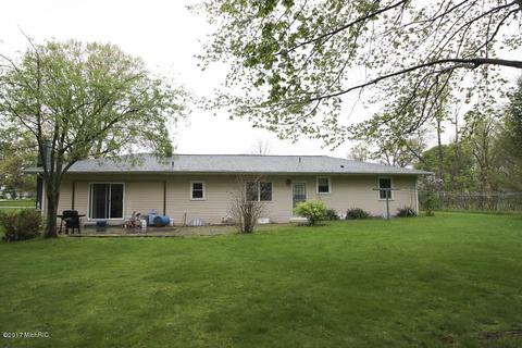 134 Highfield, Marshall, MI 49068 photo 32