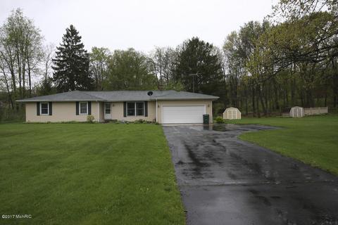 134 Highfield, Marshall, MI 49068 photo 24