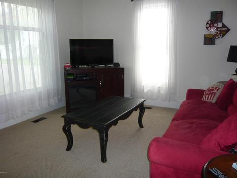 120 W Maple St, Camden, MI 49232 photo 14