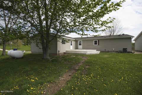 10300 S Case Rd, Dowling, MI 49050 photo 36