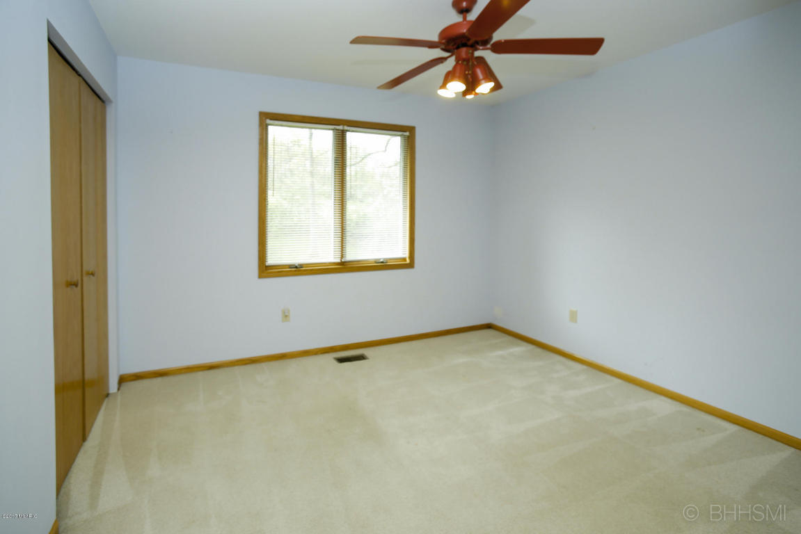 204 206 Deer Run Blvd, Plainwell, MI 49080 photo 14