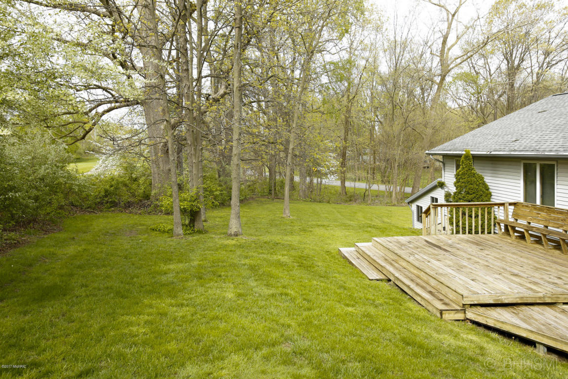 204 206 Deer Run Blvd, Plainwell, MI 49080 photo 26