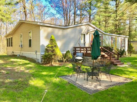 5450 Logging Trail Dr, Sears, MI 49679 photo 5