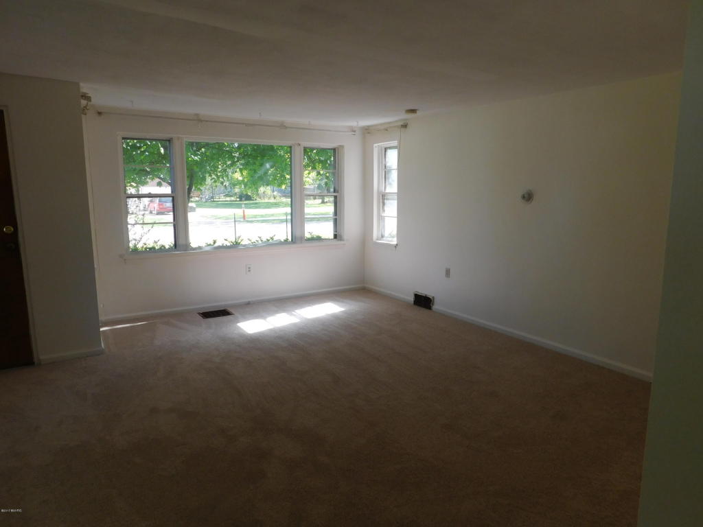 422 Ninth Ave, Three Rivers, MI 49093 photo 10