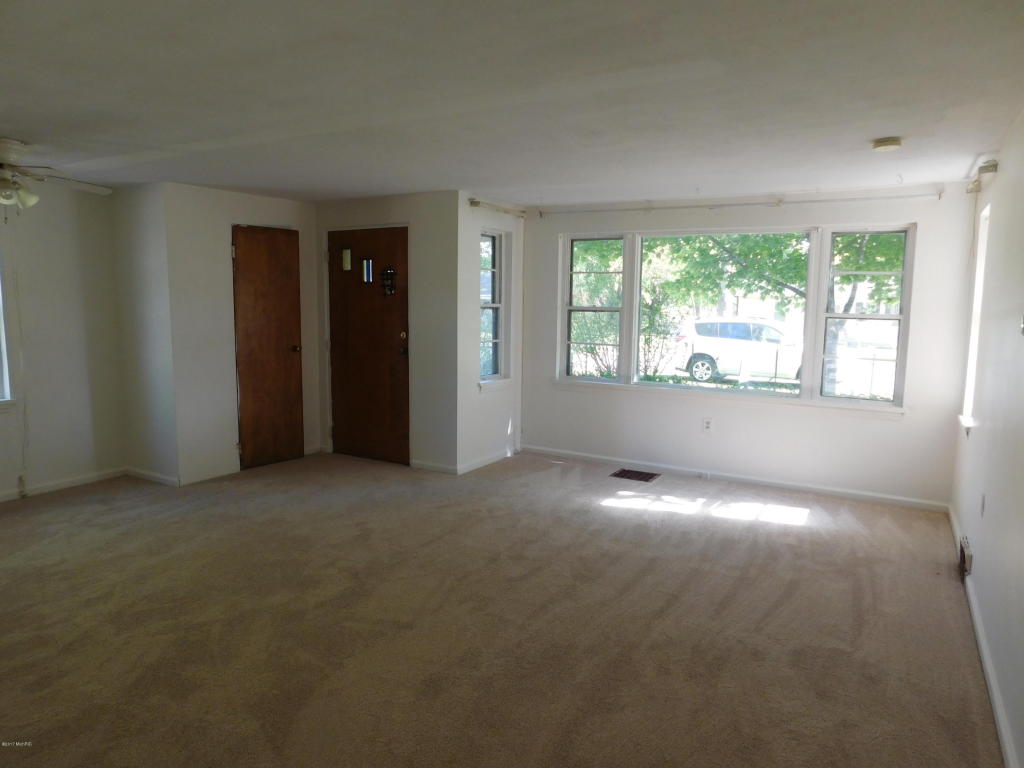 422 Ninth Ave, Three Rivers, MI 49093 photo 11