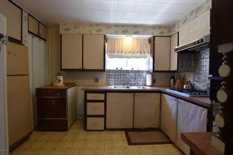 1364 E Wilcox Ave, White Cloud, MI 49349 photo 8