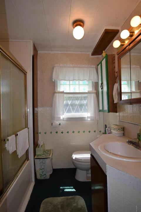 1364 E Wilcox Ave, White Cloud, MI 49349 photo 10