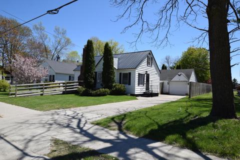 1364 E Wilcox Ave, White Cloud, MI 49349 photo 1