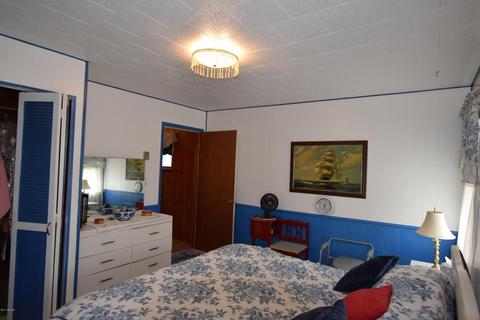 1364 E Wilcox Ave, White Cloud, MI 49349 photo 13