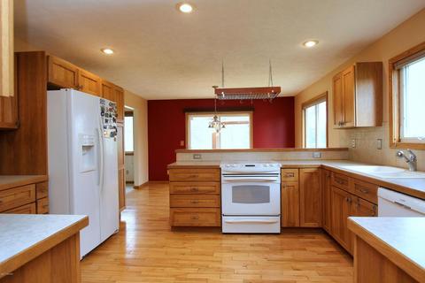 1345 Fifth St, Belding, MI 48809 photo 9