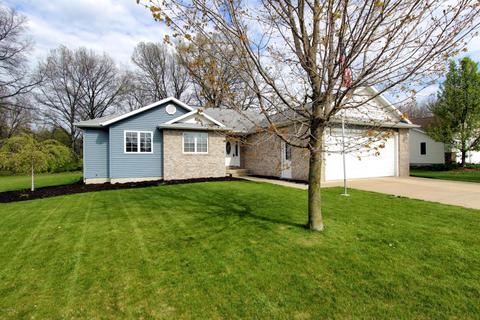 1345 Fifth St, Belding, MI 48809 photo 2