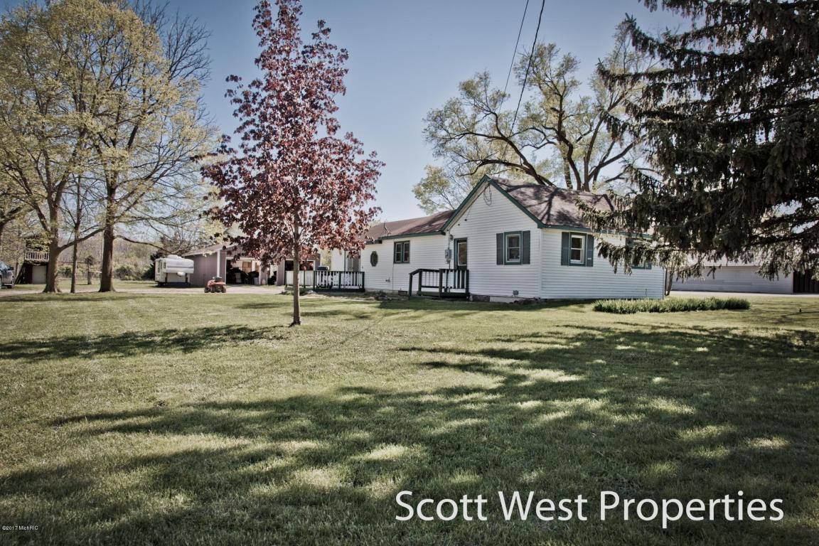 976 Bowes St SE, Lowell, MI 49331 photo 23