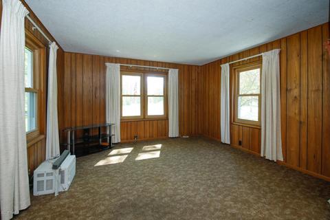 14249 Eden St, Marshall, MI 49068 photo 3