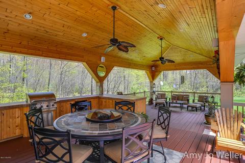 8734 W Stanton Rd, Stanton, MI 48888 photo 11