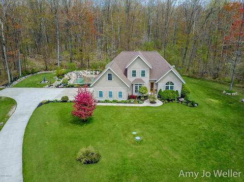 8734 W Stanton Rd, Stanton, MI 48888 photo 7