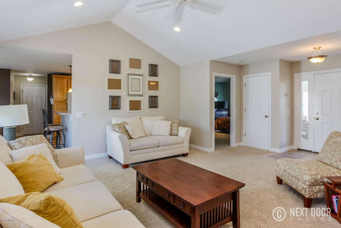 1836 Railside Ct, Dorr, MI 49323 photo 4