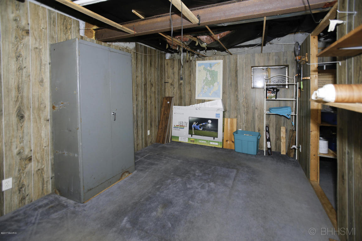 52955 Johnson Rd, Three Rivers, MI 49093 photo 17