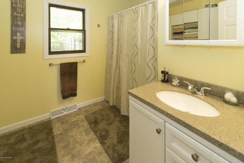 135 Heather Dr, Marshall, MI 49068 photo 12