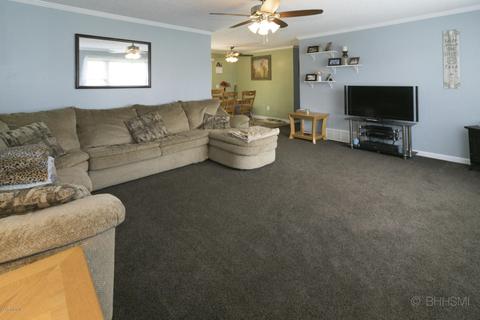 135 Heather Dr, Marshall, MI 49068 photo 4