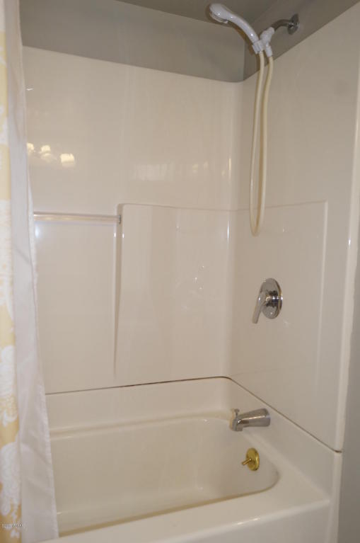 122 E Mary St, Belding, MI 48809 photo 32