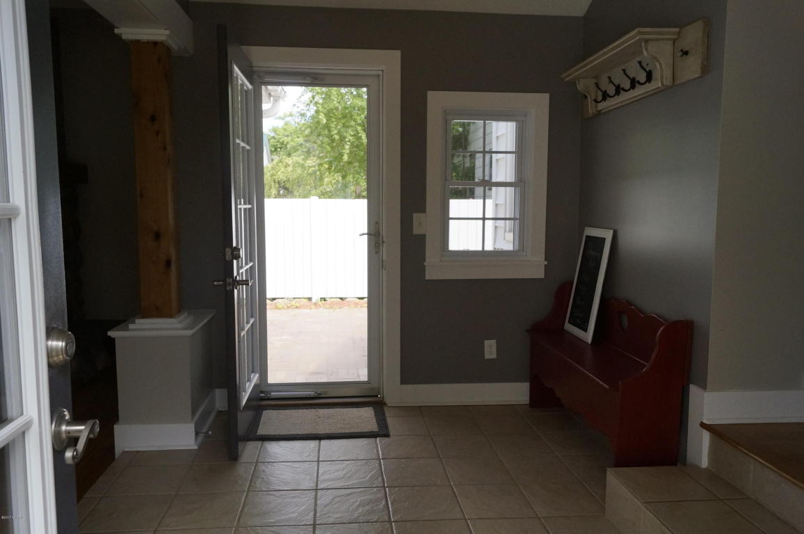 122 E Mary St, Belding, MI 48809 photo 15