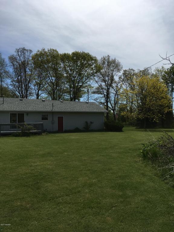 15900 Kane, Plainwell, MI 49080 photo 17