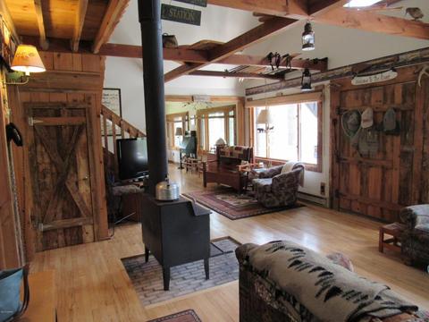 1237 W Lost Trl, Baldwin, MI 49304 photo 4