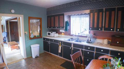 5056 Riverside Dr, Lyons, MI 48851 photo 2