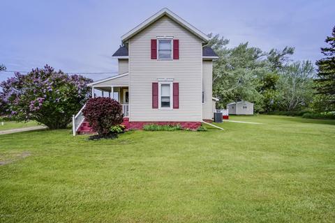 3711 Stage Rd, Ionia, MI 48846 photo 1