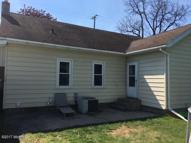 78 Parsonage St, Saranac, MI 48881 photo 18