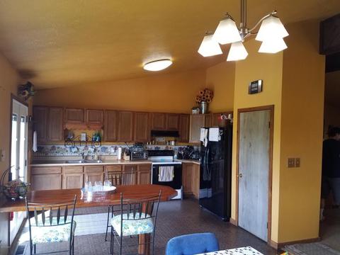 10077 Quaker, Constantine, MI 49042 photo 5
