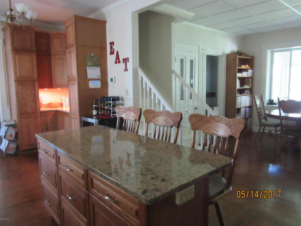 108 W North, Marcellus, MI 49067 photo 10