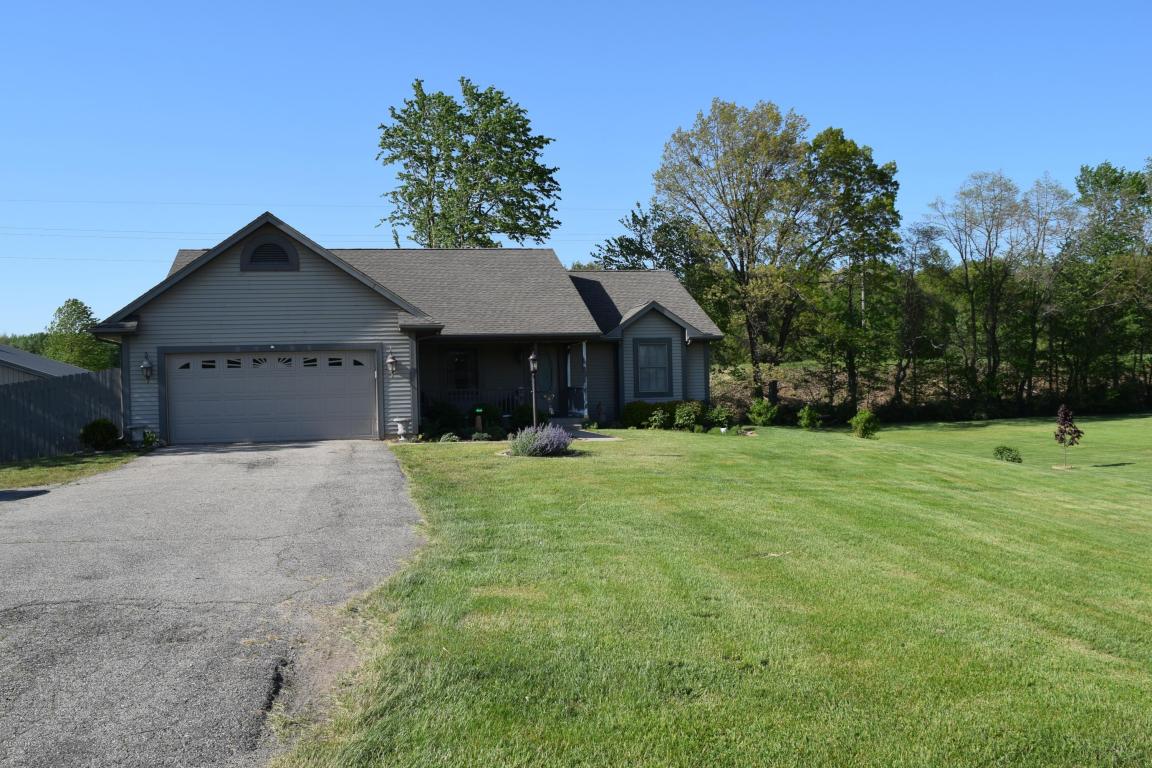 24732 M 60, Cassopolis, MI 49031 photo 2