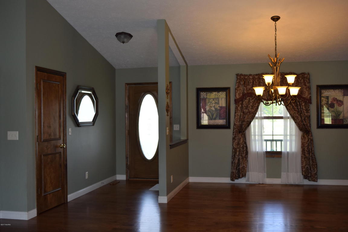 24732 M 60, Cassopolis, MI 49031 photo 13