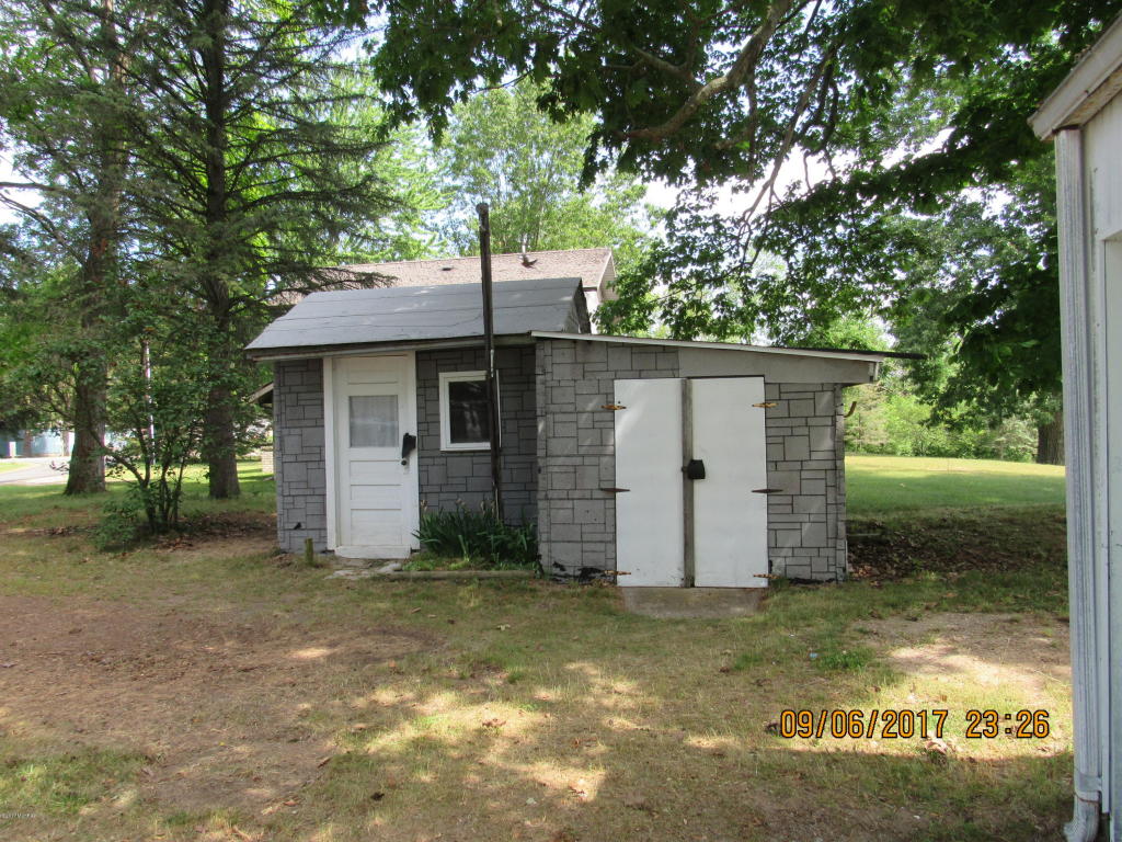 12039 Winans Dr, Dowling, MI 49050 photo 17