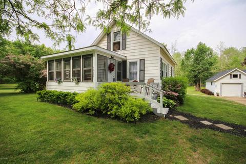 56268 Carpenter Rd, Three Rivers, MI 49093 photo 1