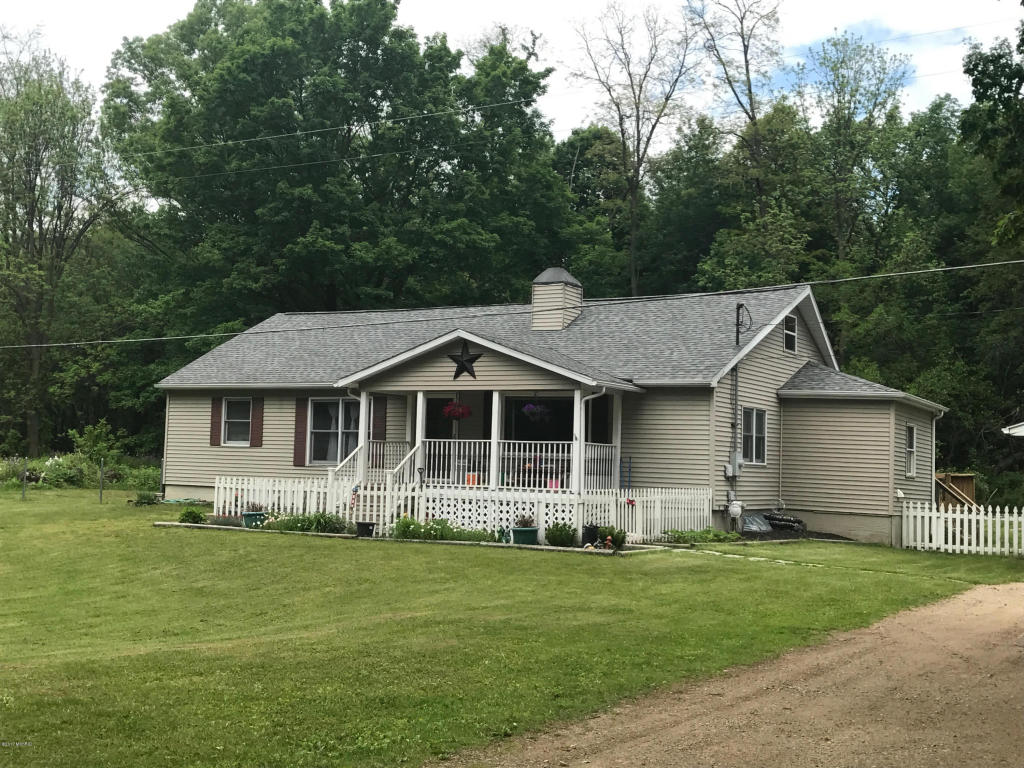 5745 E S Ave, Vicksburg, MI 49097 photo 1