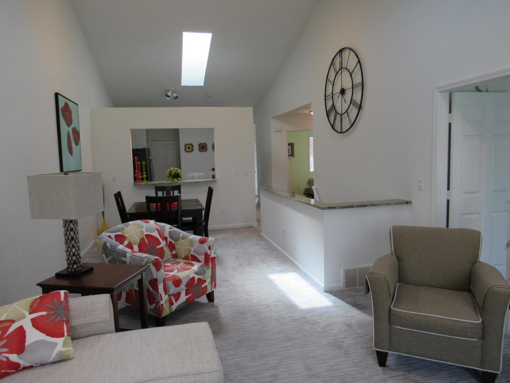 17948 River Bluff Dr, Big Rapids, MI 49307 photo 7