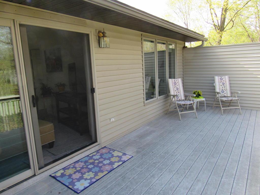 17948 River Bluff Dr, Big Rapids, MI 49307 photo 25