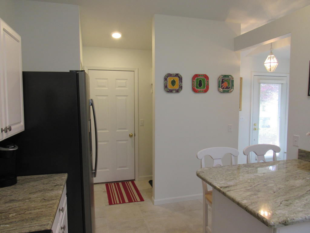 17948 River Bluff Dr, Big Rapids, MI 49307 photo 3