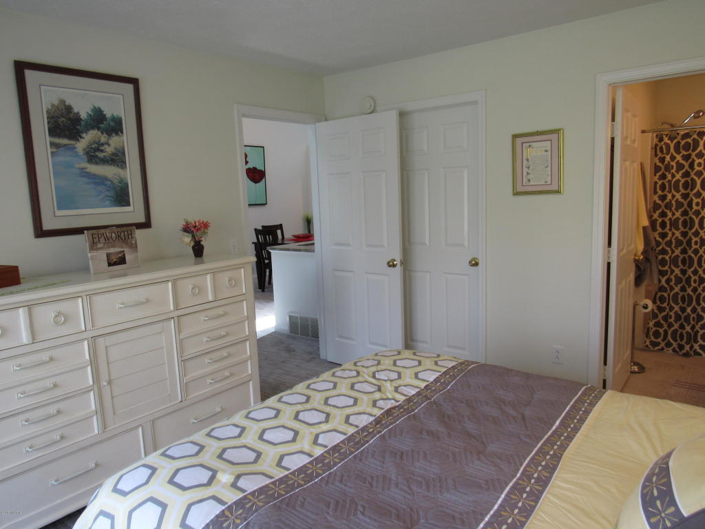 17948 River Bluff Dr, Big Rapids, MI 49307 photo 13