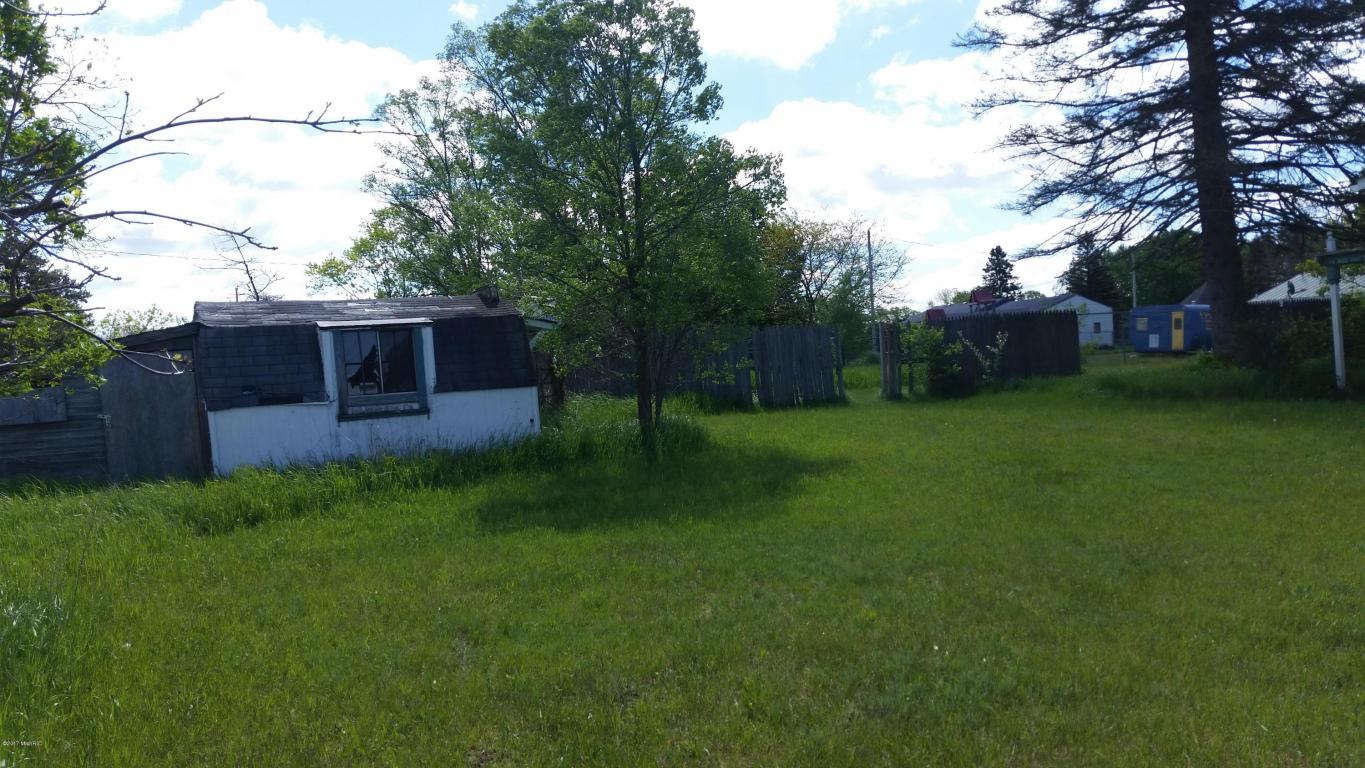 8822 E Loop Rd, Hesperia, MI 49421 photo 13