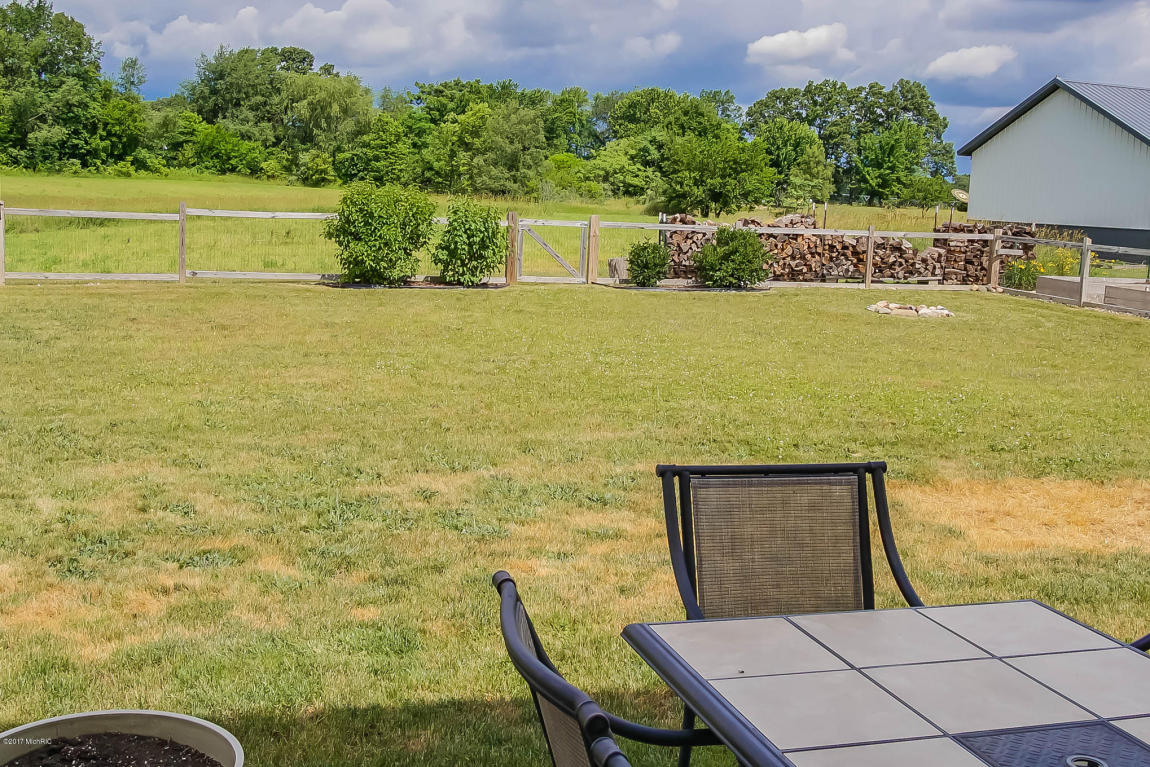65208 M-62, Cassopolis, MI 49031 photo 15