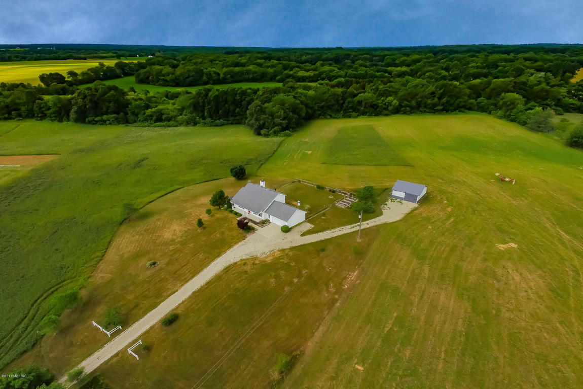 65208 M-62, Cassopolis, MI 49031 photo 38
