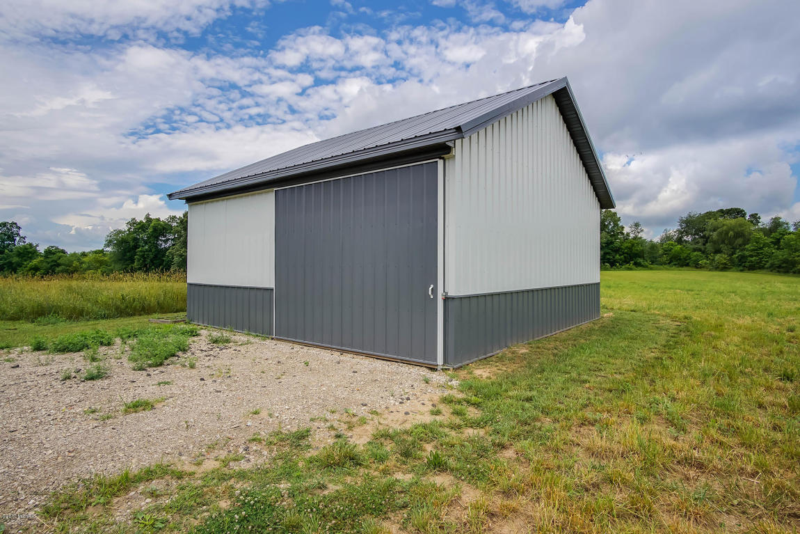 65208 M-62, Cassopolis, MI 49031 photo 8